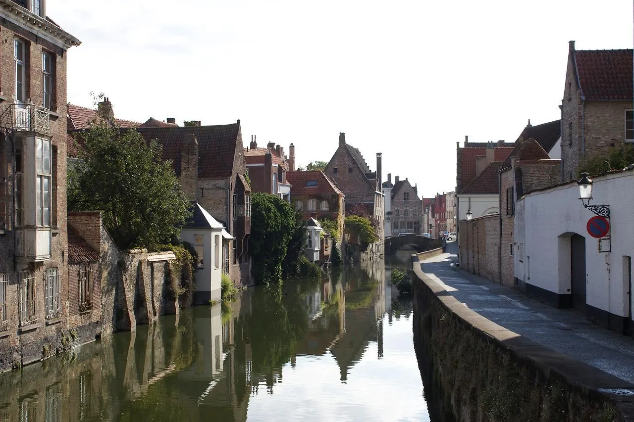 Odevaere - Charming & Luxurious Apartment With Terrace Bruges 0*,  Belgique